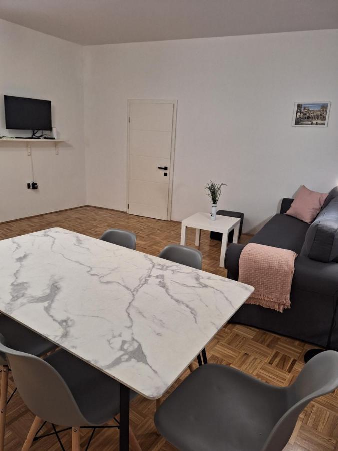 Apartment Kp With Parking Koper Zewnętrze zdjęcie