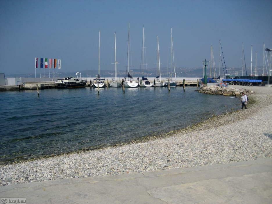 Apartment Kp With Parking Koper Zewnętrze zdjęcie